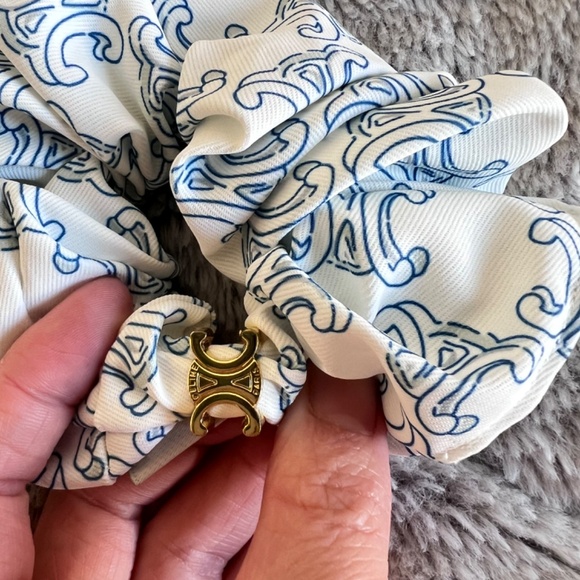 Celine Scrunchie Triomphe Camo in Silk and Brass and Gold Finish - Picture 4 of 6